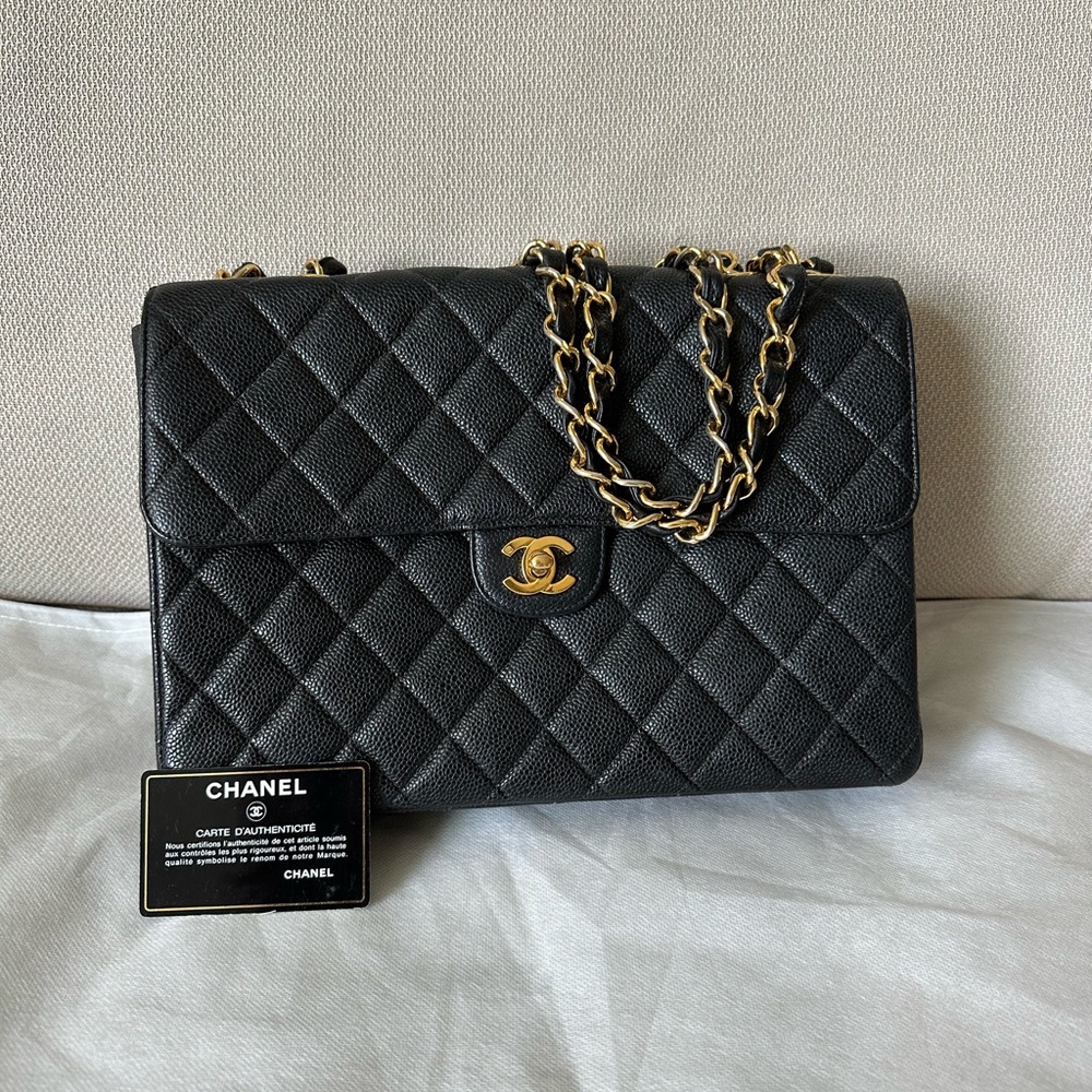 SOLD - CHANEL💫 Vintage Black Caviar Quilted Single Flap Bag Jumbo - Picture 3 of 13